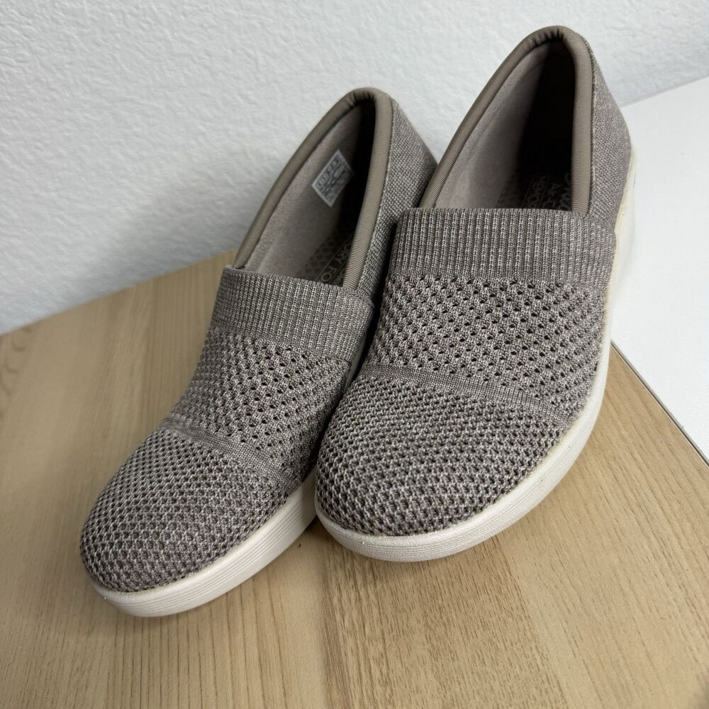 Skechers Women's Pier Lite Wow Factor Slip-on Wedge Comfort Shoe Taupe Sz 6